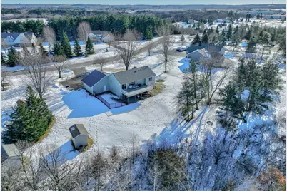 938 Waxon Lane, Hudson, WI 54016 - Photo 78