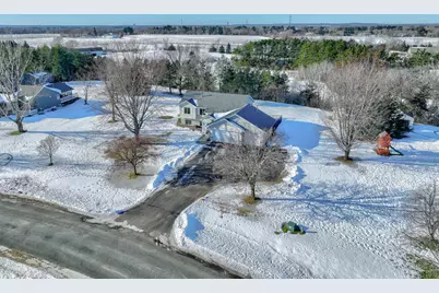 938 Waxon Lane, Hudson, WI 54016 - Photo 76