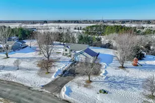 938 Waxon Ln, Hudson, WI 54016 - Photo 76