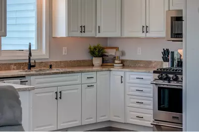 938 Waxon Lane, Hudson, WI 54016 - Photo 14