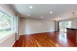 7865 Penn Ave N, Brooklyn Park, MN 55444 - Photo 6