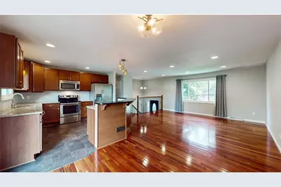 7865 Penn Avenue N, Brooklyn Park, MN 55444 - Photo 2