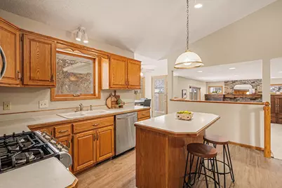 14298 Uplander Street NW, Andover, MN 55304 - Photo 6