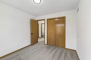 20055 Heritage Dr, Lakeville, MN 55044 - Photo 22