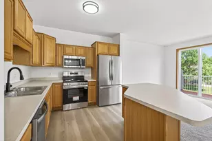 20055 Heritage Dr, Lakeville, MN 55044 - Photo 12