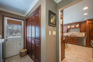 211 Tanglewood Ln, Blue Earth, MN 56013 - Photo 18