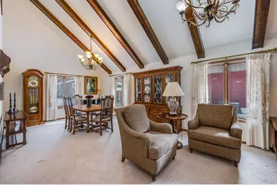 211 Tanglewood Lane, Blue Earth, MN 56013 - Photo 6