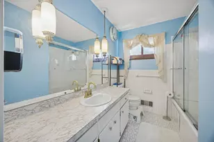 3256 Hampshire Ave N, Crystal, MN 55427 - Photo 6