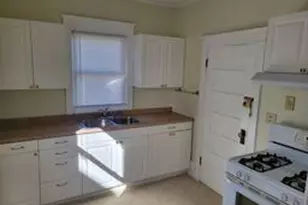 1681 Van Buren Ave, Saint Paul, MN 55104 - Photo 18