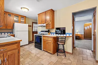 440 2nd Street S, Winsted, MN 55395 - Photo 4