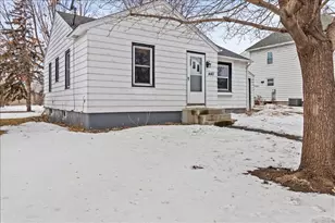 440 2nd St S, Winsted, MN 55395 - Photo 16
