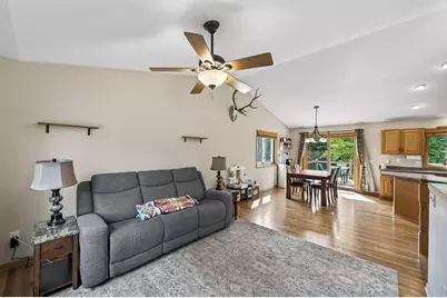 20194 Farnham Avenue N, Forest Lake, MN 55025 - Photo 4