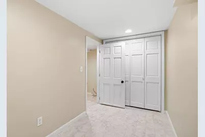 749 Cottage Avenue W, Saint Paul, MN 55117 - Photo 28