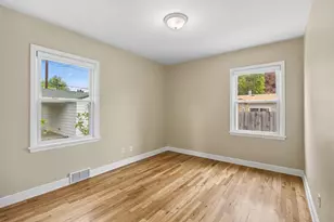 749 Cottage Ave W, Saint Paul, MN 55117 - Photo 14