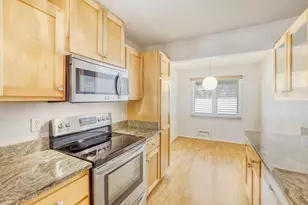 162 Birnamwood Dr, Burnsville, MN 55337 - Photo 8