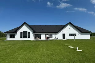 6055 Scenic View Ct, Kimball, MN 55353 - Photo 8