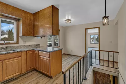 2104 3rd Street N, Saint Cloud, MN 56303 - Photo 8