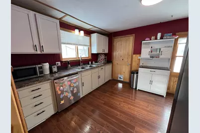 511 3rd St NE, Chisholm, MN 55719 - Photo 8