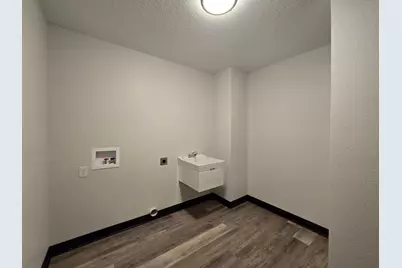 1104 8th Avenue SE, Waseca, MN 56093 - Photo 12