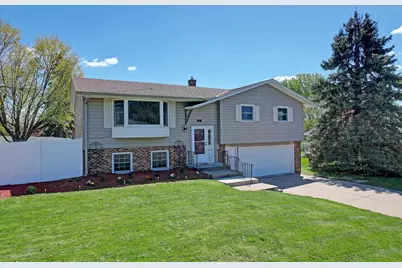 631 Greenway Avenue N, Oakdale, MN 55128 - Photo 56