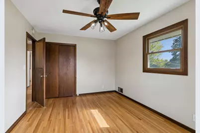 631 Greenway Avenue N, Oakdale, MN 55128 - Photo 26