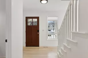 19415 Vine Ridge Rd, Excelsior, MN 55331 - Photo 8