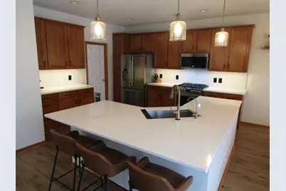 1764 Fescue Court, Shakopee, MN 55379 - Photo 2