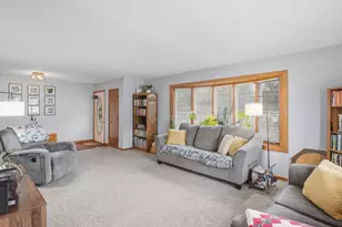 103 Calm Ct, Mapleton, MN 56065 - Photo 10