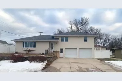 103 Calm Court, Mapleton, MN 56065 - Photo 1