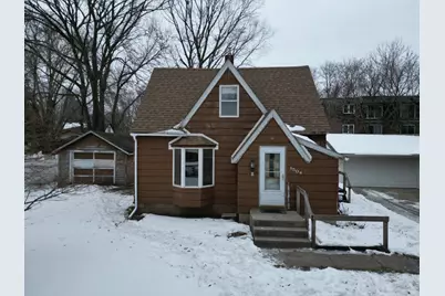1504 7 1/2 Street SW, Willmar, MN 56201 - Photo 1