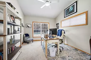 14461 Freesia Way, Apple Valley, MN 55124 - Photo 10