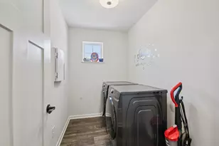 2278 Polar Wy, North Saint Paul, MN 55109 - Photo 32