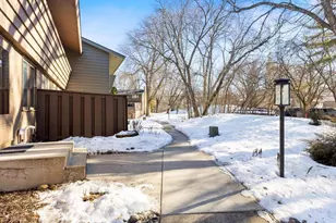 82 Walden St, Burnsville, MN 55337 - Photo 34