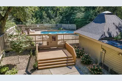 82 Walden Street, Burnsville, MN 55337 - Photo 30