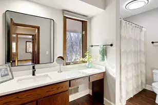 82 Walden St, Burnsville, MN 55337 - Photo 18