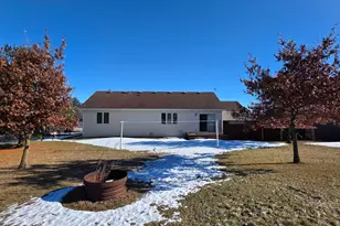 45 Rolling Hills Dr, Elgin, MN 55932 - Photo 8