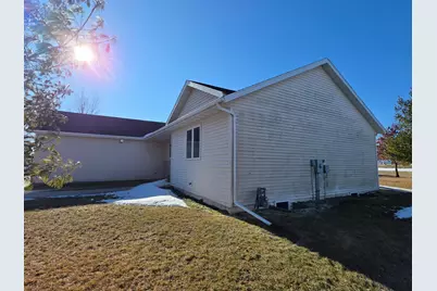 45 Rolling Hills Drive, Elgin, MN 55932 - Photo 6