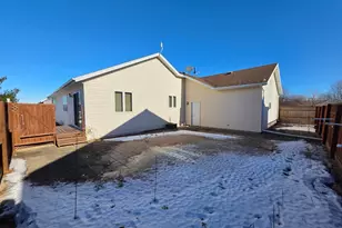 45 Rolling Hills Dr, Elgin, MN 55932 - Photo 12