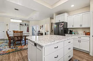 1518 Manfred Dr, Luverne, MN 56156 - Photo 8