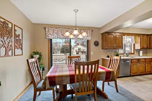 1729 Presidential Ln, Shakopee, MN 55379 - Photo 22