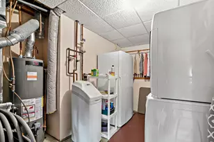 1729 Presidential Ln, Shakopee, MN 55379 - Photo 46