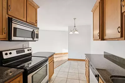 9143 Highway 55 #306, Golden Valley, MN 55427 - Photo 8