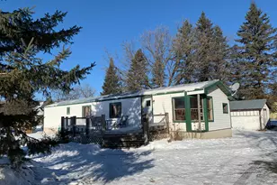 110 Grover Ave W, Backus, MN 56435 - Photo 8