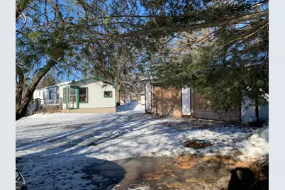 110 Grover Avenue W, Backus, MN 56435 - Photo 2