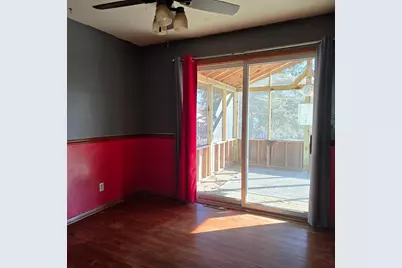 409 S 1st Street, Marshall, MN 56258 - Photo 12