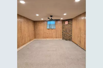 409 S 1st Street, Marshall, MN 56258 - Photo 18