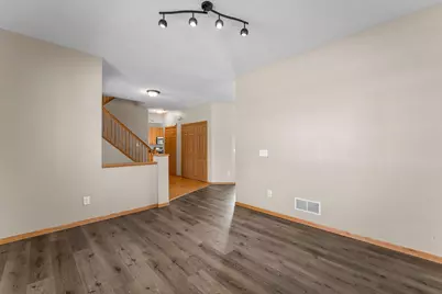 17909 68th Avenue N, Maple Grove, MN 55311 - Photo 4