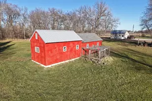 11584 County Hwy 7, Revere, MN 56166 - Photo 18