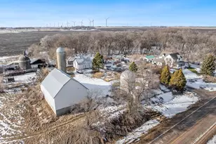 87225 600th Ave, Alpha, MN 56111 - Photo 10