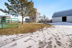 87225 600th Ave, Alpha, MN 56111 - Photo 44